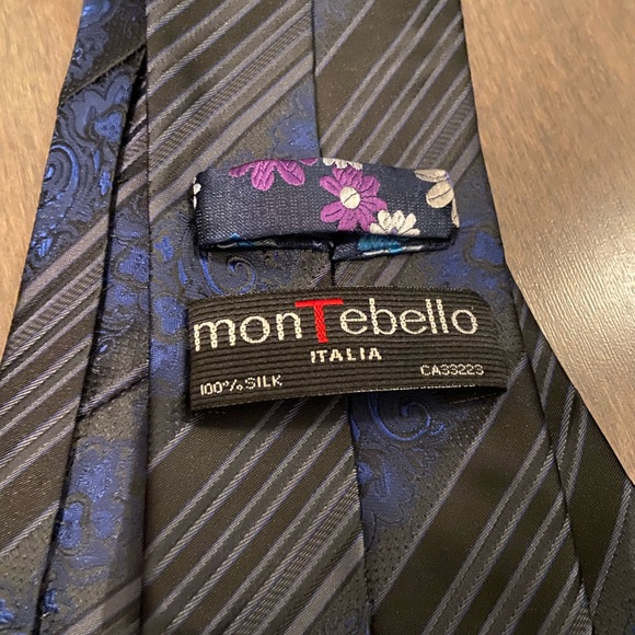 Montebello 100% Silk Tie - Picture 2 of 3